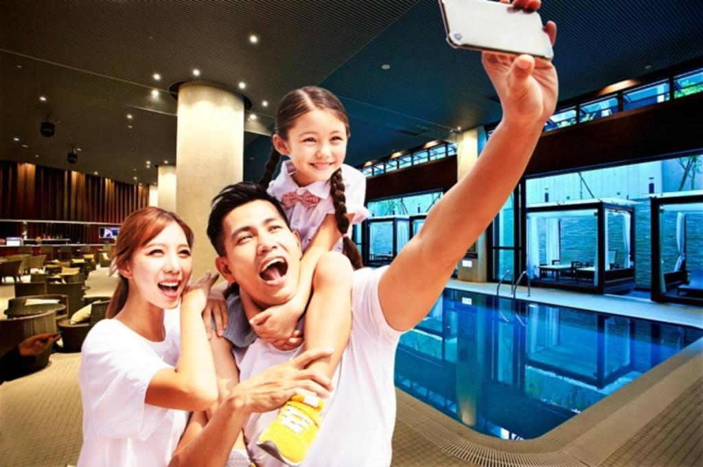 北投亞太飯店擁有親子戲水歡樂泳池，暑假親子最愛。圖：業者提供
