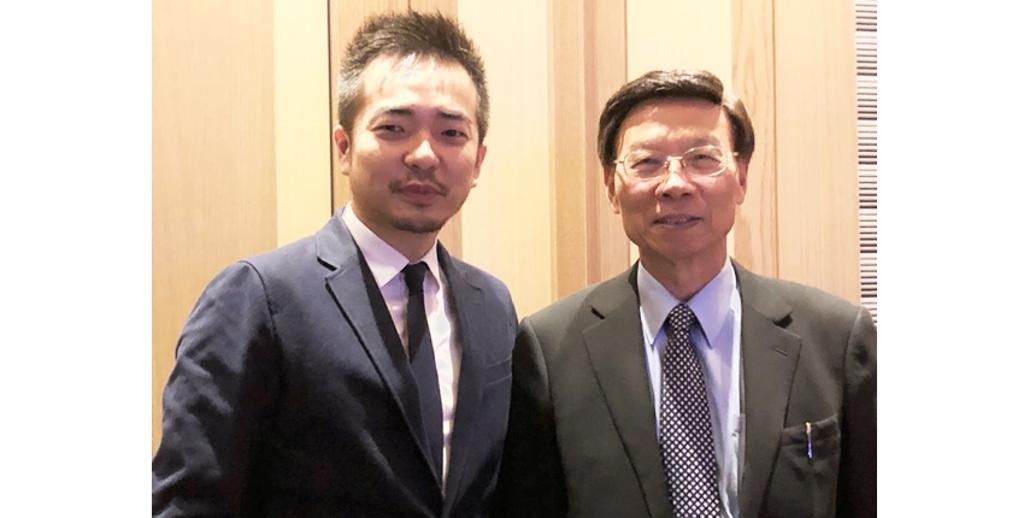 年僅41歲的長佳機電新任董事長王才翔（左）、副董事長黃添春。圖：沈美幸攝