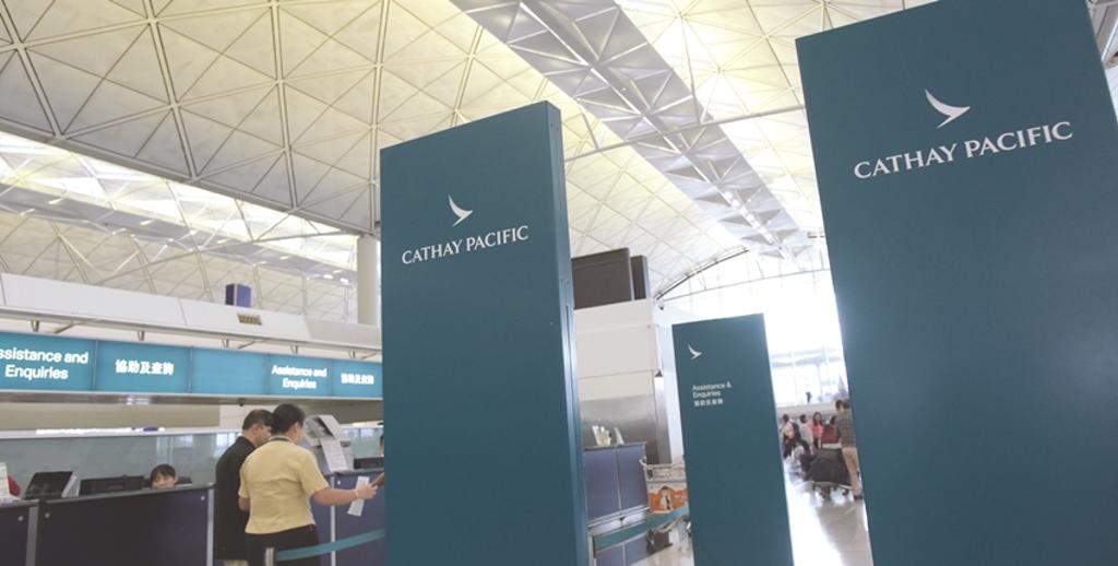 預計在當前香港商務以及旅遊客運大幅減少的情況下，8月份起國泰航空收益將會感受明顯壓力。圖／中新社