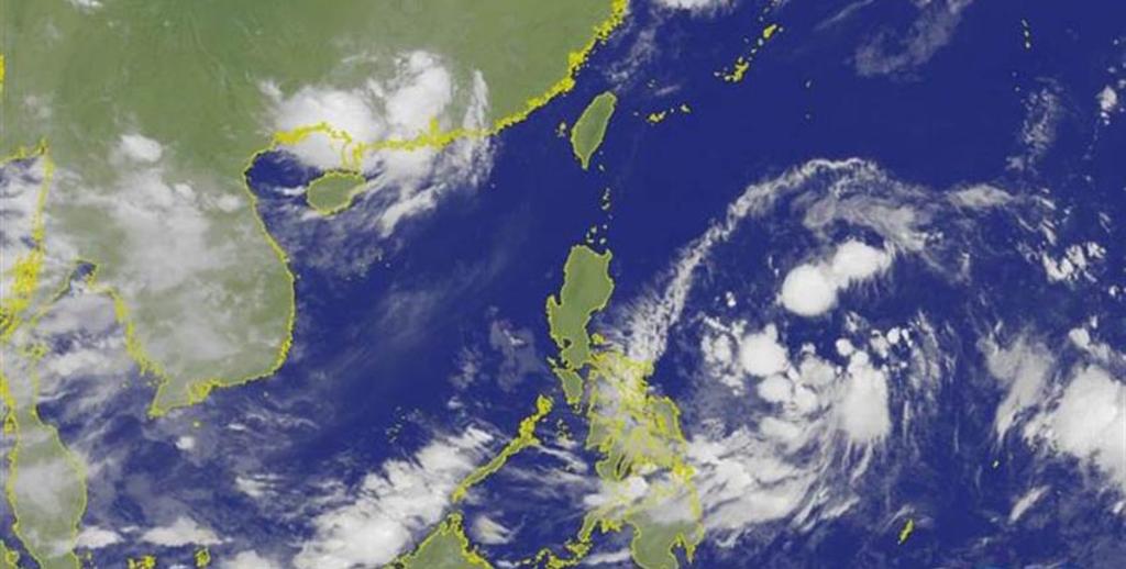 台灣這兩天天氣晴朗，而菲律賓東方海面上有熱帶擾動，有機會形成熱帶低壓甚至是颱風。圖/中央氣象局