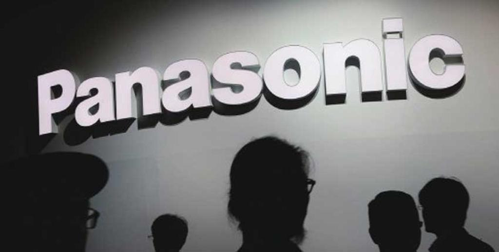Panasonic表示正在依照車商要求的新電池型式來為特斯拉發展一新款電池。圖／美聯社