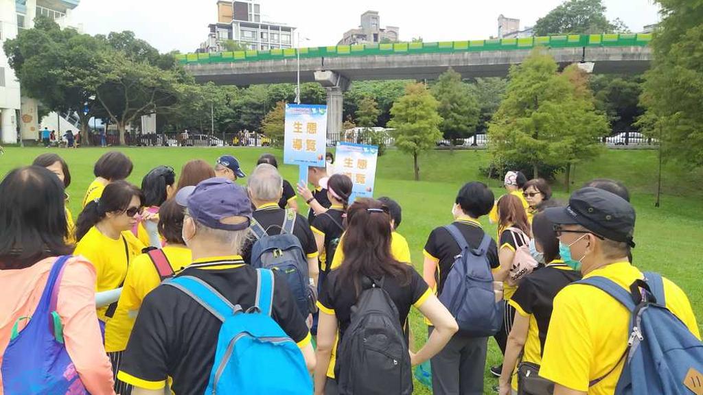 2020大湖公園休閒防疫新生活嘉年華環湖健走、生態導覽。黃志方攝