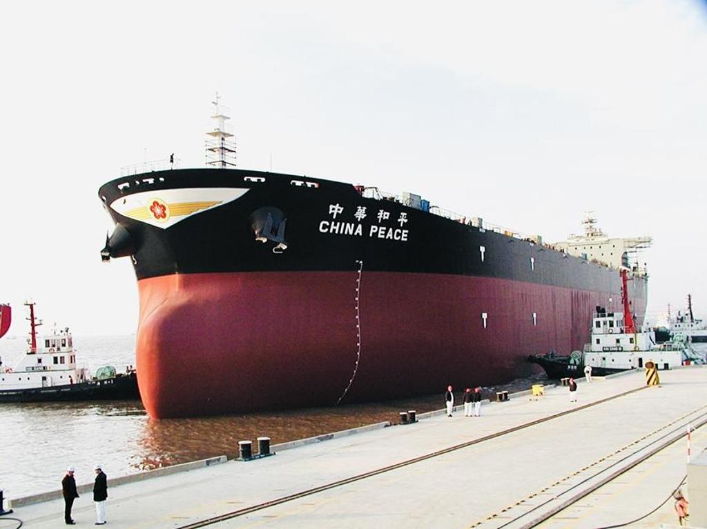 中航的中華和平輪是海岬型船。圖：中航提供