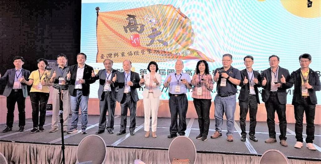 國立高雄大學EMBA管理班及EMLBA法律班招生活動起跑 - 商情 - 工商時報
