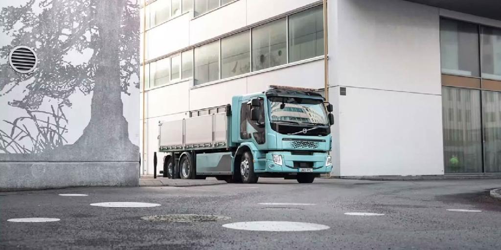 Volvo FE為18.5噸的電動中型卡車，具有高效率的電動馬達，低噪音、零排放，能源消耗成本更減少高達80%。