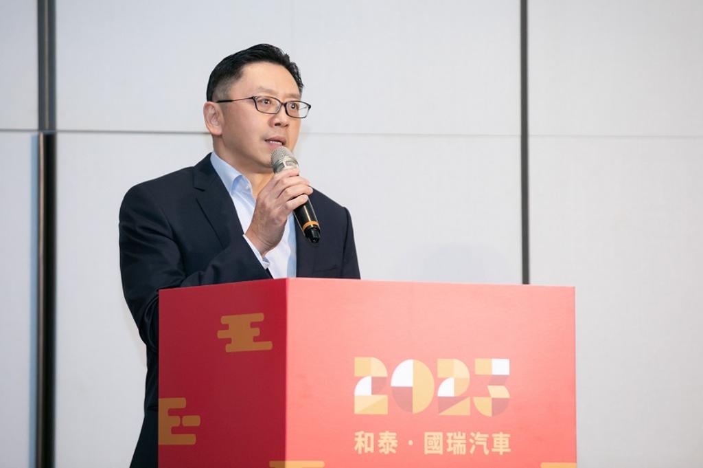 和泰汽車總經理蘇純興樂觀預估今年台灣車市規模可上達45萬台：集團則將挑戰16.3萬台三品牌年度販賣目標。圖／業者提供