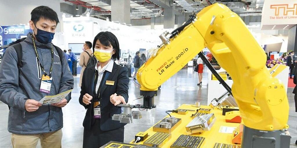 台北國際工具機展3月6日至11日登場；圖為2022年展覽廠商展出亮點產品。圖／貿協提供