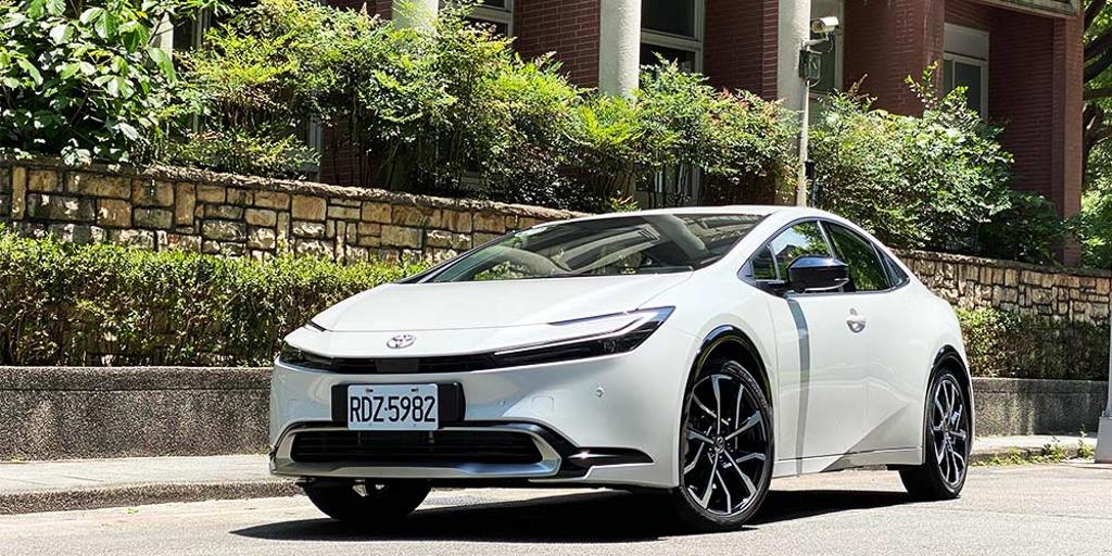 試車報告》TOYOTA PRIUS PHEV鉑金版 進化模範生 - 商情 - 工商時報