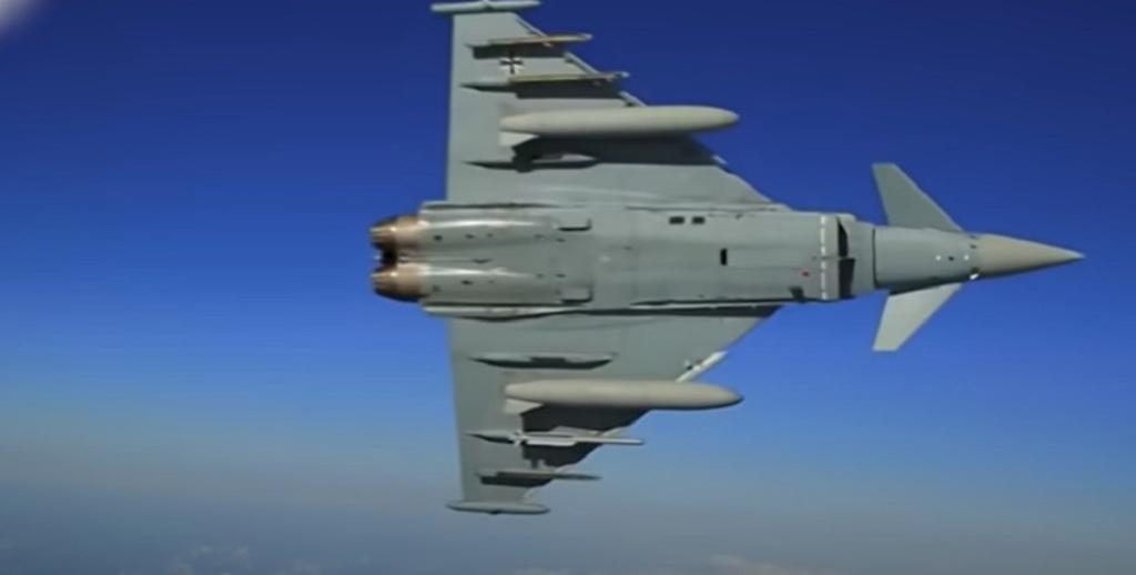 歐洲戰機（Eurofighter）公司打造的「颱風」（Typhoon）戰機。圖/摘自網路YouTube影片
