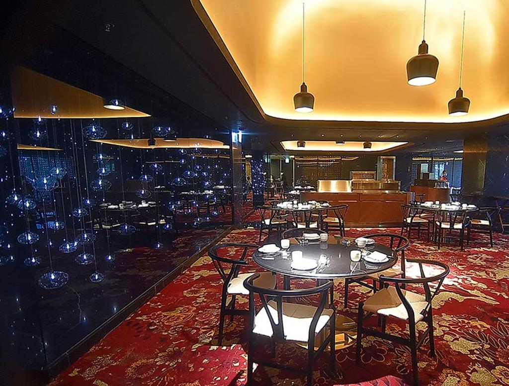 台中李方艾美酒店3樓〈樂美〉中餐廳，包含7間包廂及開放式用餐區，共可接待210位客人用餐。圖／姚舜