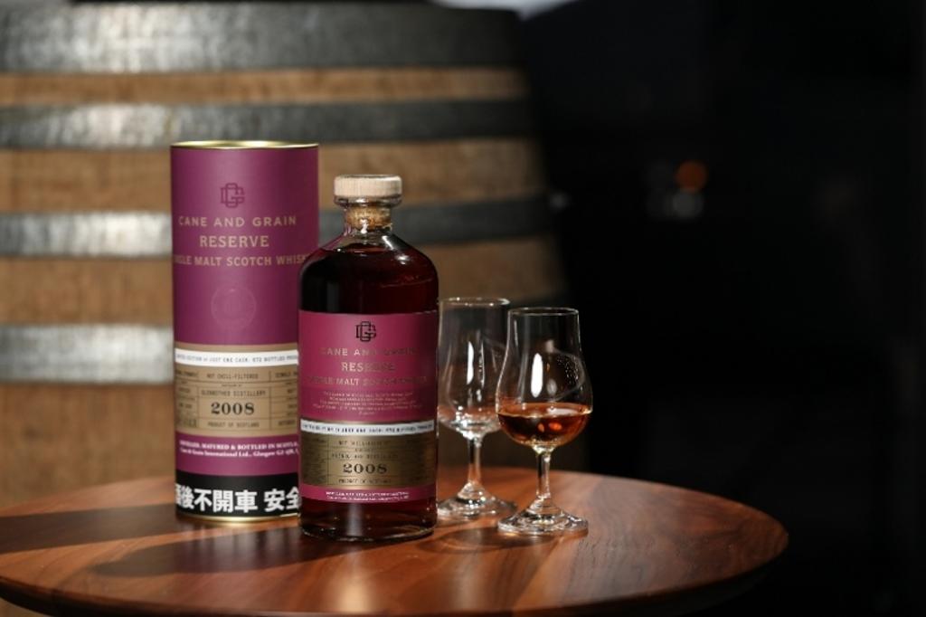 蘇格蘭麥凱利CANE & GRAIN GLEN GARIOCH 2013單一桶單一麥芽威士忌原酒，4500元。圖／英蓋爾提供 