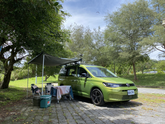 試車報告》車旅玩家 露營標竿 福斯商旅Caddy California