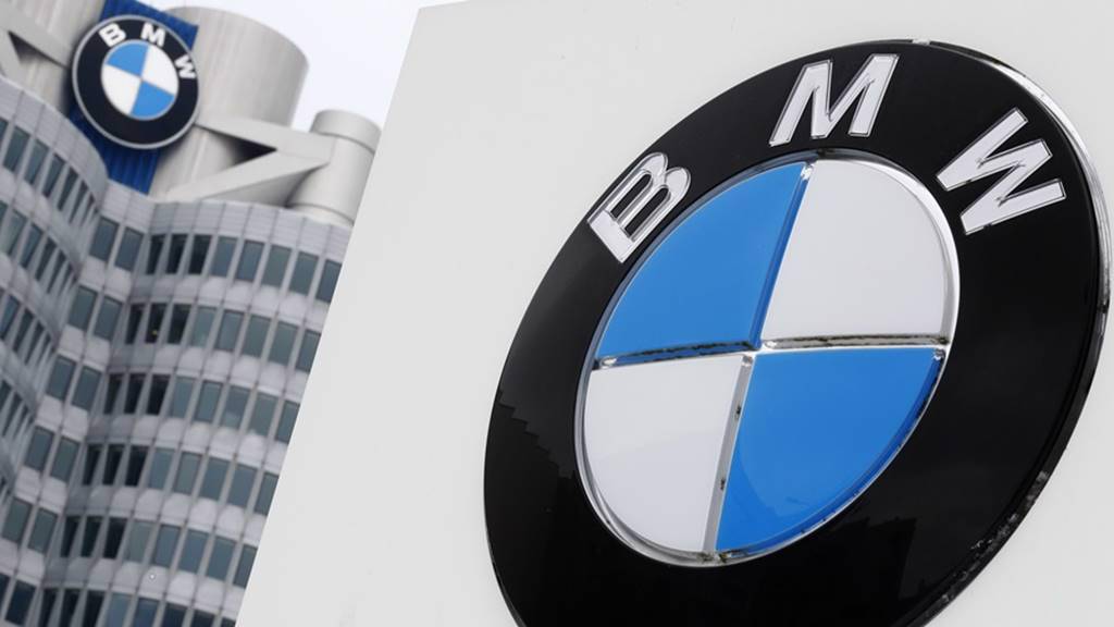 美國一輛BMW 2014年出廠的X3休旅車發生高田安全氣囊破裂、氣體發生器爆炸的意外，導致金屬塊插入駕駛肺臟。圖／美聯社