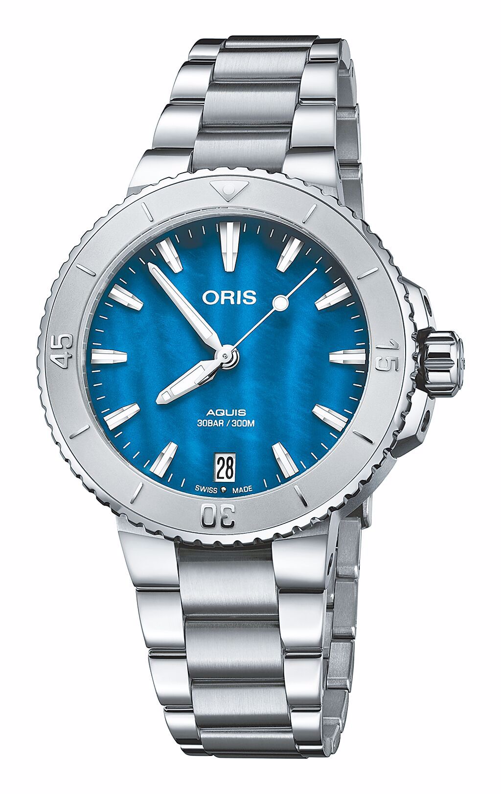 ORIS Aquis日期腕表，愛情海藍鋼帶款，7萬2000元。圖／ORIS提供