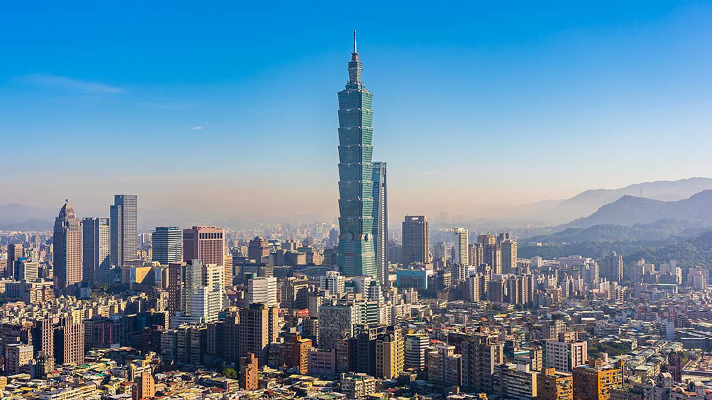 台灣經濟有望脫離今年力圖「保一」的泥淖，在2024年重新回到3%的中度成長區間。圖／freepik