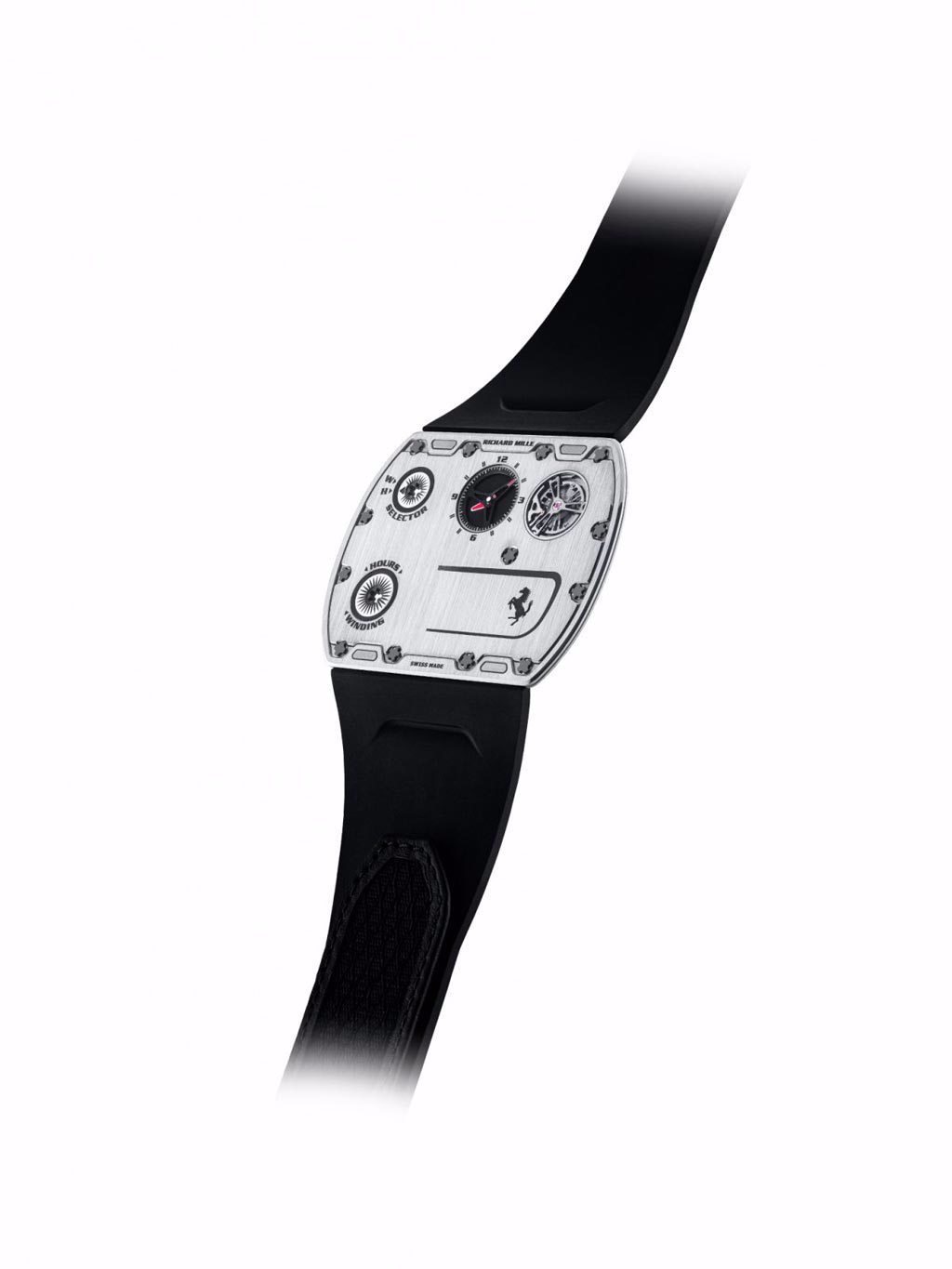  RM UP-01 Ferrari腕錶錶殼與機芯都極致纖薄。圖／Photo：RICHARD MILLE