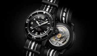 轟動一時的Blancpain X Swatch聯名五十噚腕錶再度推出新作，這一次脫離大氣層、飛到月之海！