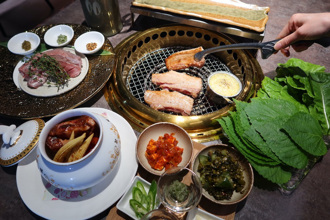輕奢韓國燒肉料理東區亮相   熟菜豚屋細緻桌邊服務掀話題
