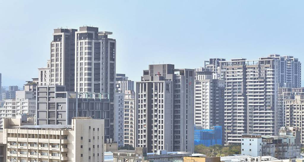 新青安房貸優惠包括貸款額度提高、貸款年限延長等,吸引不少小資族、首購族進場。圖/本報資料照片