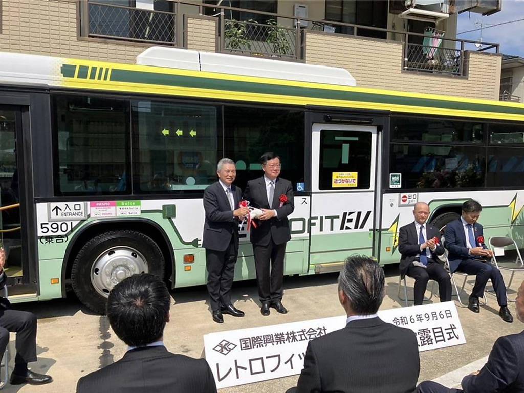 華德電巴池袋通車 年底市占將破1成