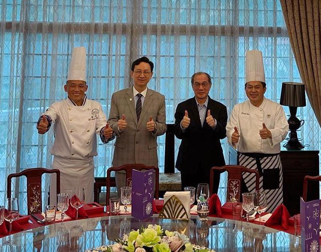 童振源以台灣國宴美食增進台星交流與友誼- 商情- 工商時報