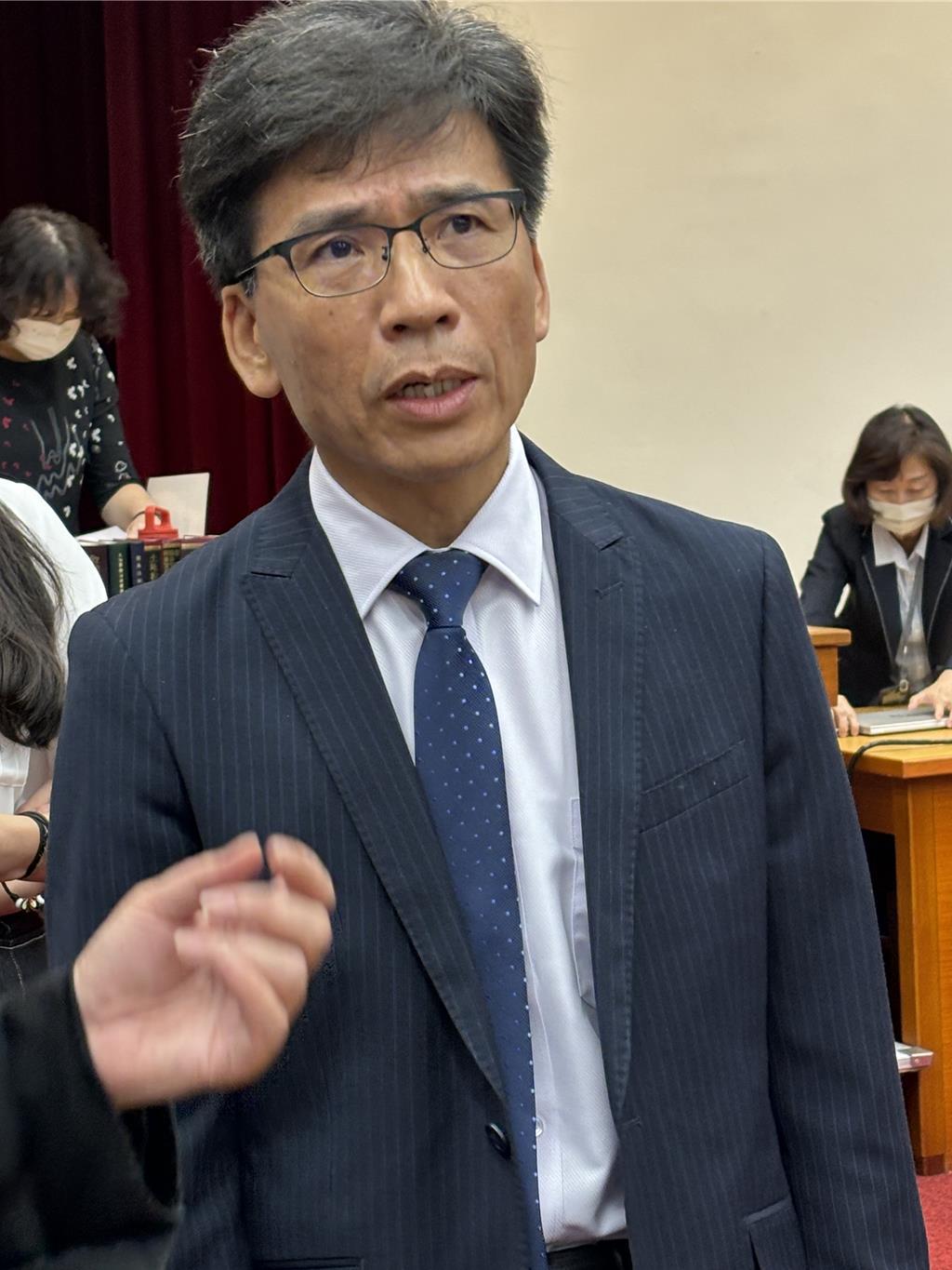 比特幣ETF開放擴及一般人？ 彭金隆：專業投資半年後評估- 產業- 工商時報