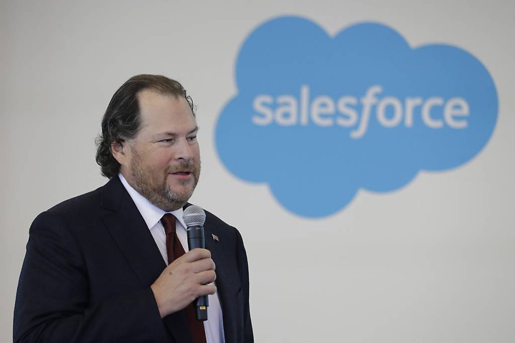 Salesforce宣布2030年營收目標逾600億美元 與OpenAI攜手深化AI整合 股價盤後飆升5％