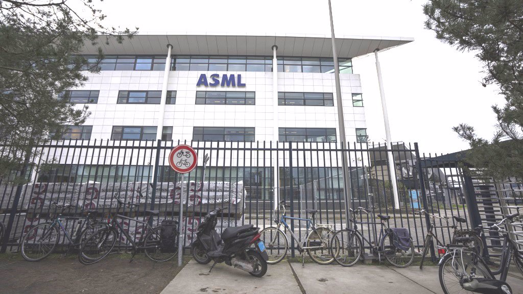 ASML崛起之路／專利戰奇襲  靠不存在的相機守住龍頭