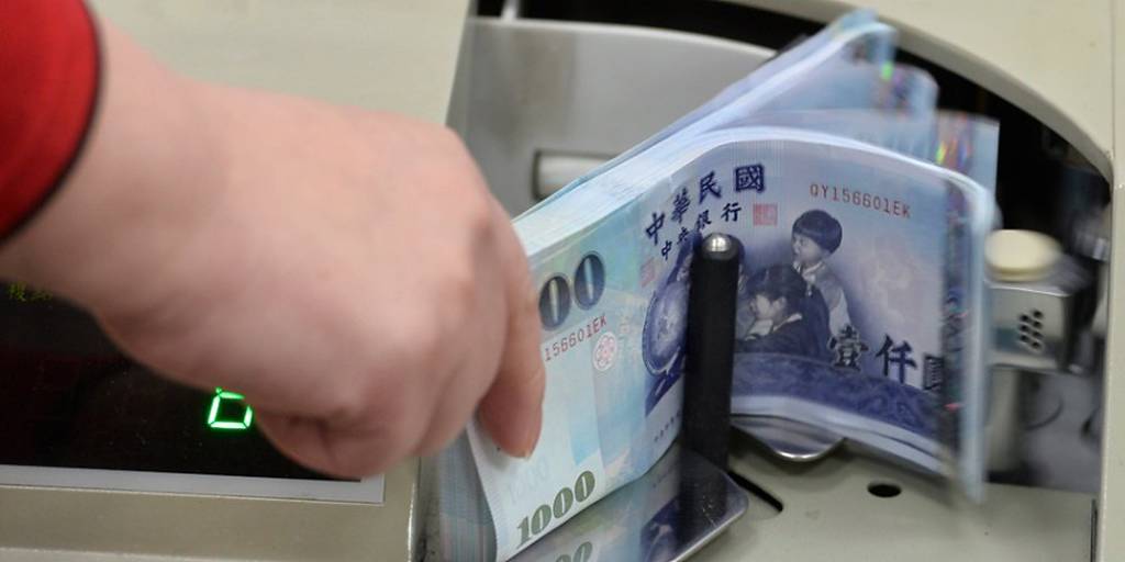 金融三業 史上首見賺破兆元