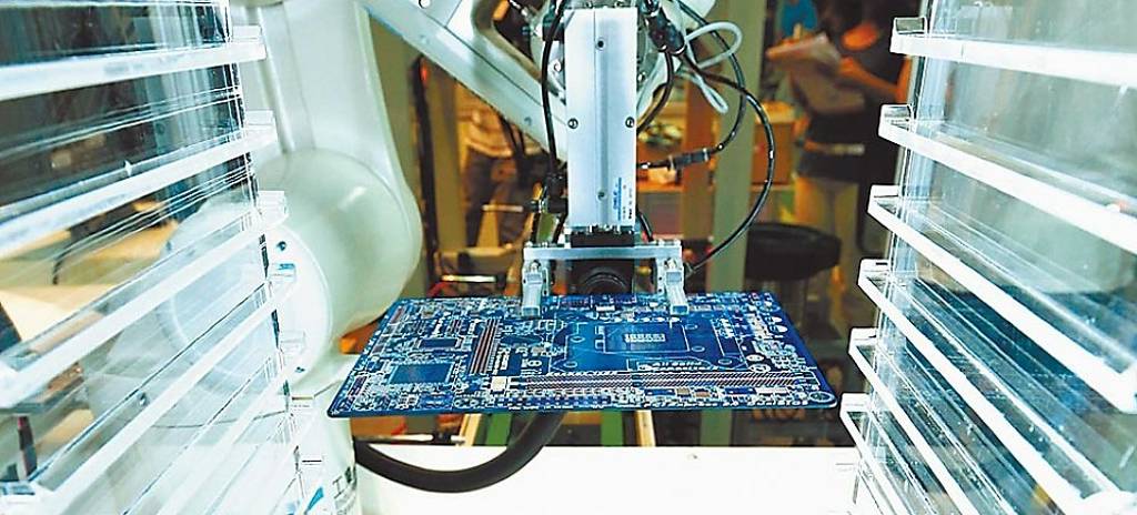 健鼎獲利、股息雙高！如何穩坐電子股模範生？達人：兩大「隱形功臣」穩穩發功