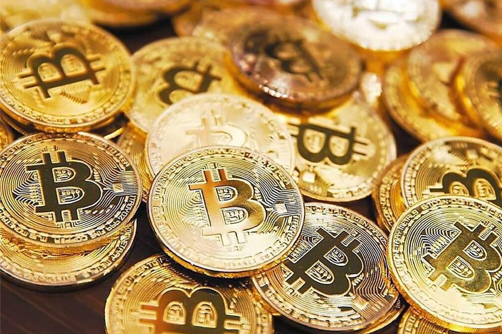 比特幣一度跌破10萬美元關卡 6月底以來首見