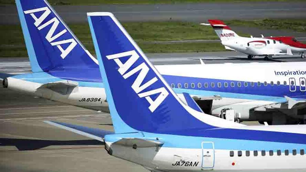全日空客機騷動雙重奏！1人試圖開機門 1人怒毆廁所門
