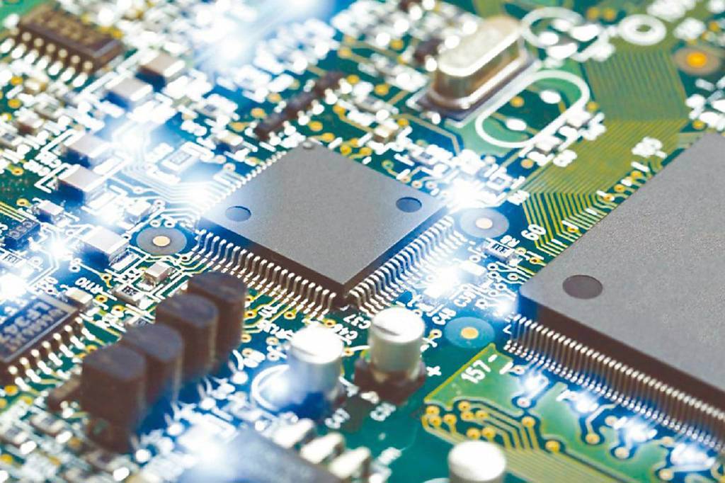 BT喊缺！南電攻漲停、欣興飆逾6％ 日月光意外倒栽蔥