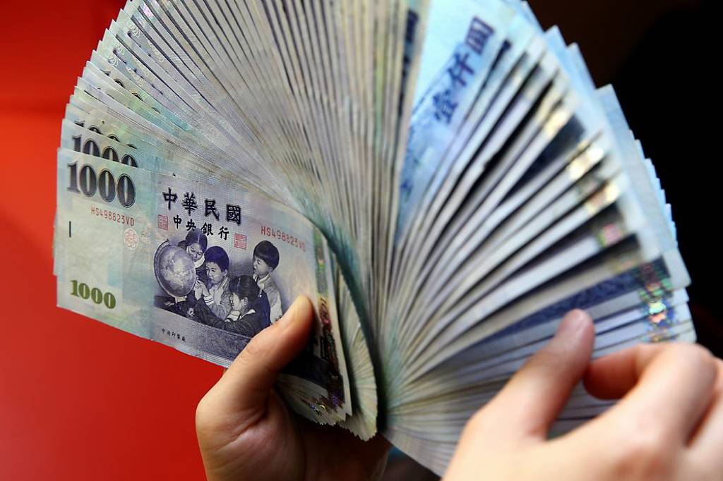 消除預期心理 匯價不守30元