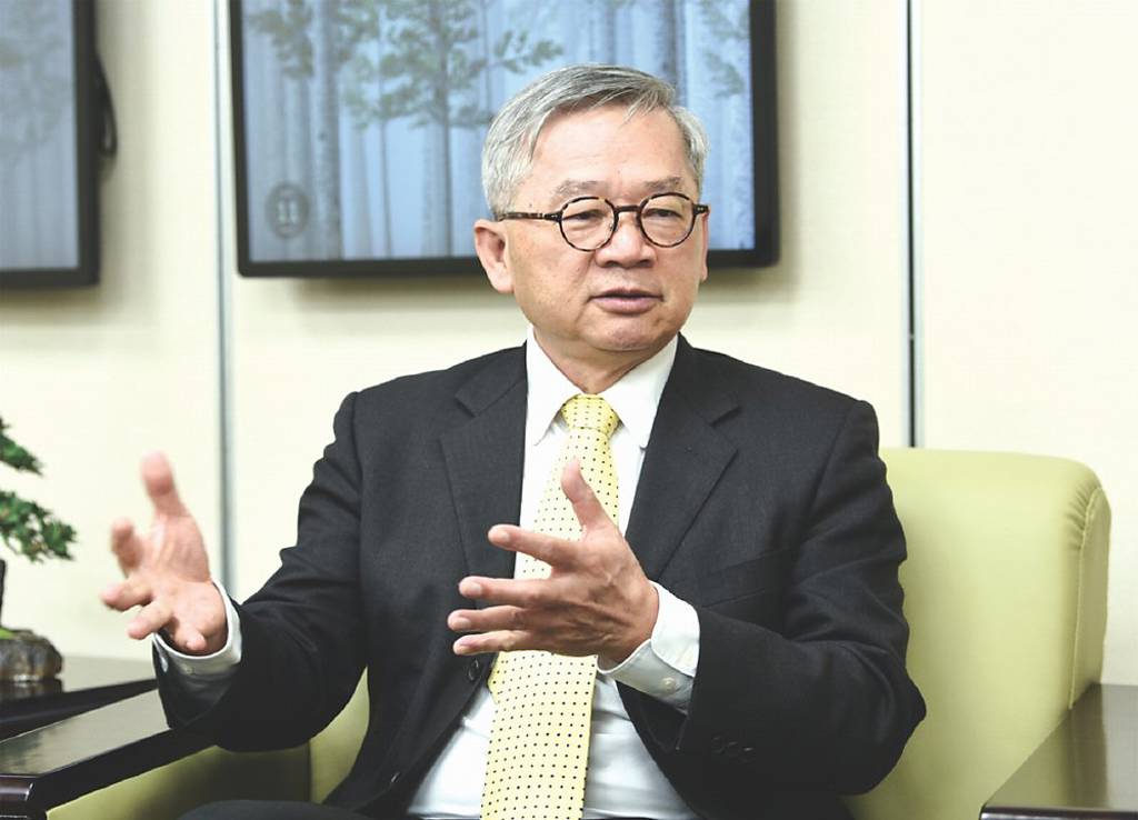 文武雙全的非典型政治人物 國科會主委吳誠文推動務實型科研