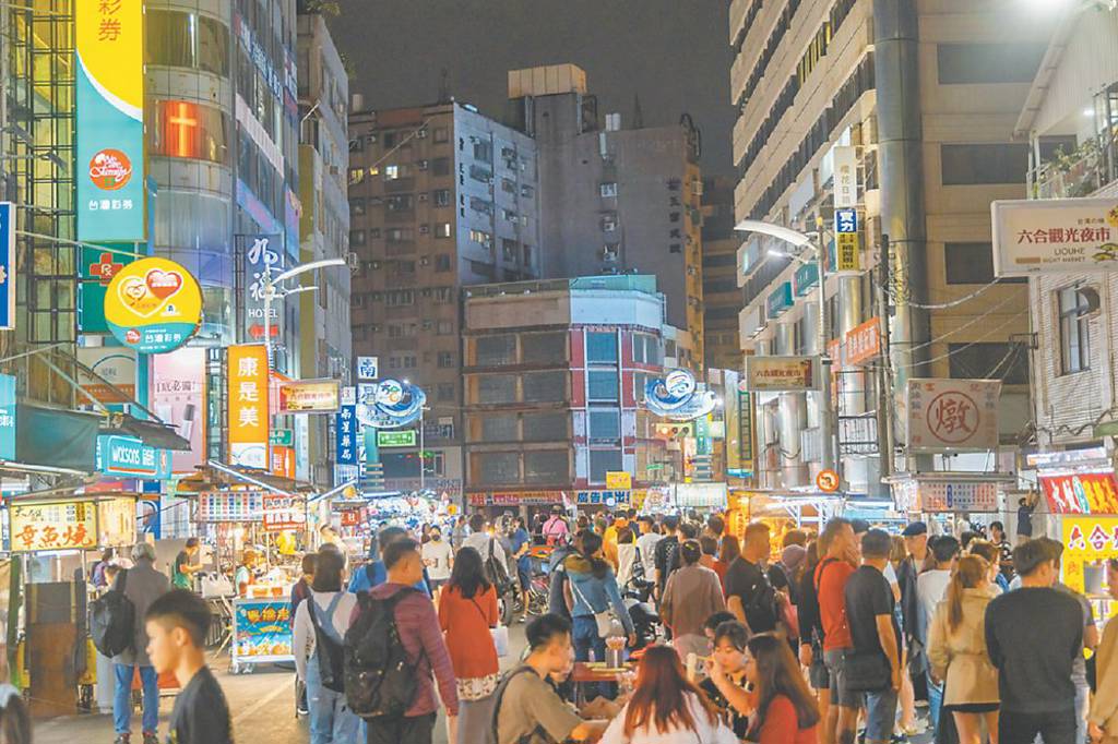 港都唱高調 餐飲、交通同樂