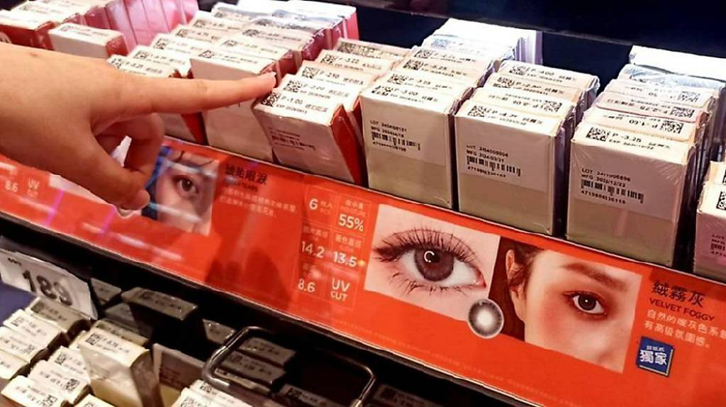 隱眼雙雄 深耕矽水膠商機