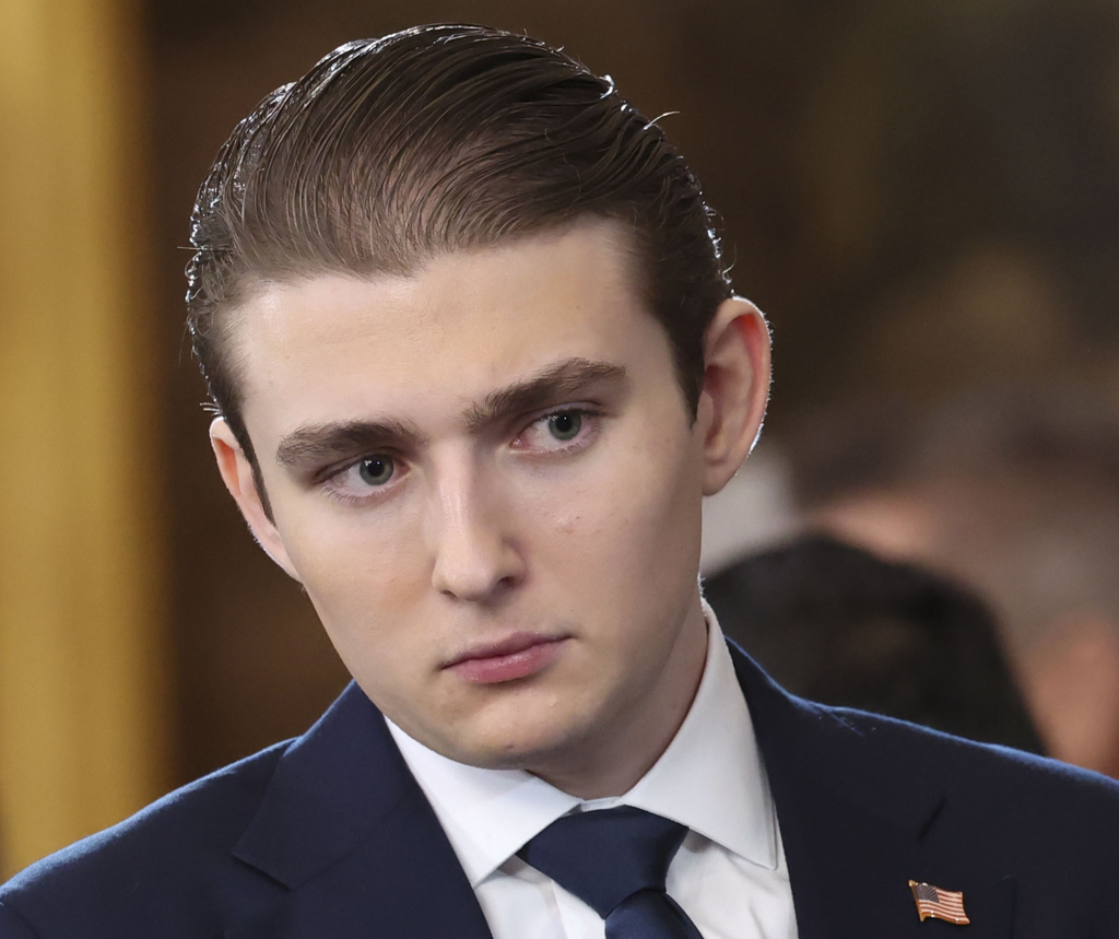 經營加密貨幣賺翻了川普19歲兒拜倫海撈近12億- 國際- 工商時報