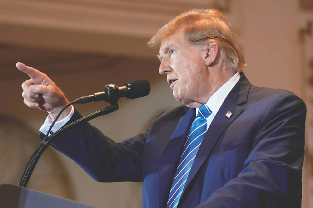 川普呼籲所有人都必須壓低油價