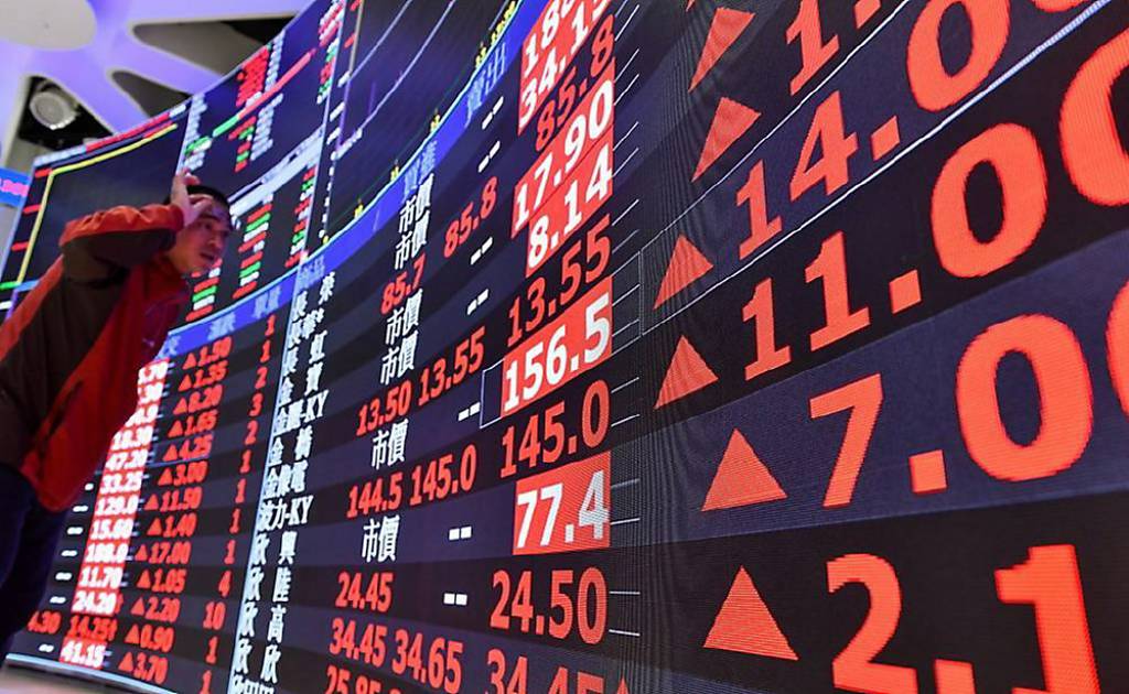 台股重返23K 機器人塑化搶鏡 這檔傳產股吹AI風價量齊揚