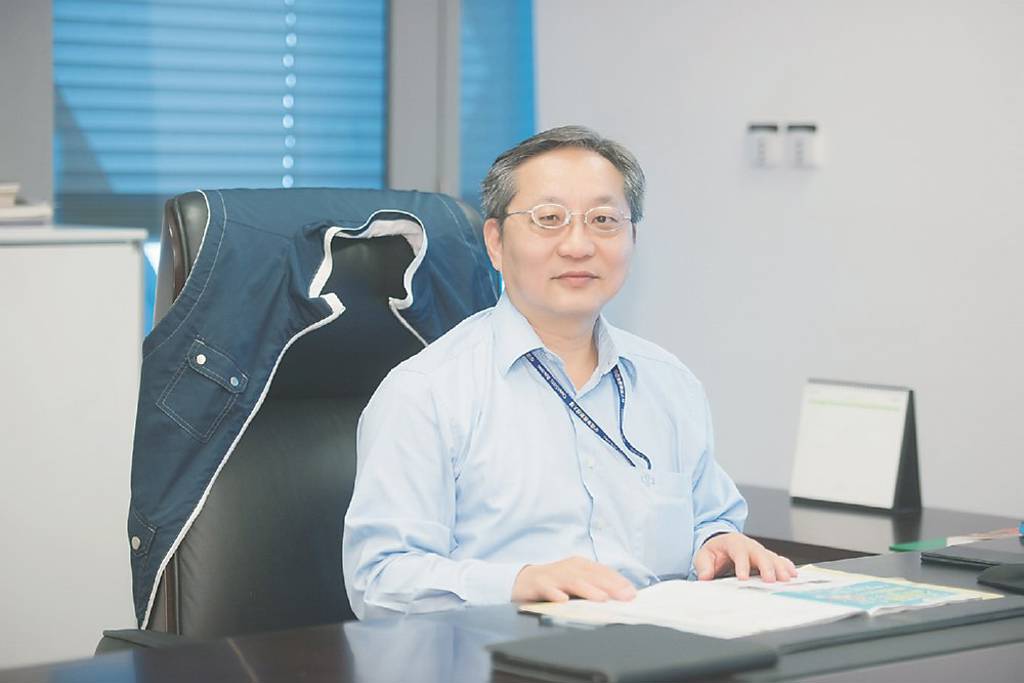 中鋼財務部門副總經理楊岳崑 中鋼不缺席 積極轉型發綠債