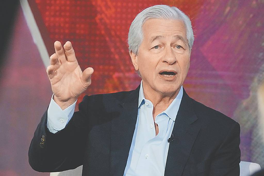 華爾街出聲挺鮑爾 戴蒙：操控Fed恐適得其反