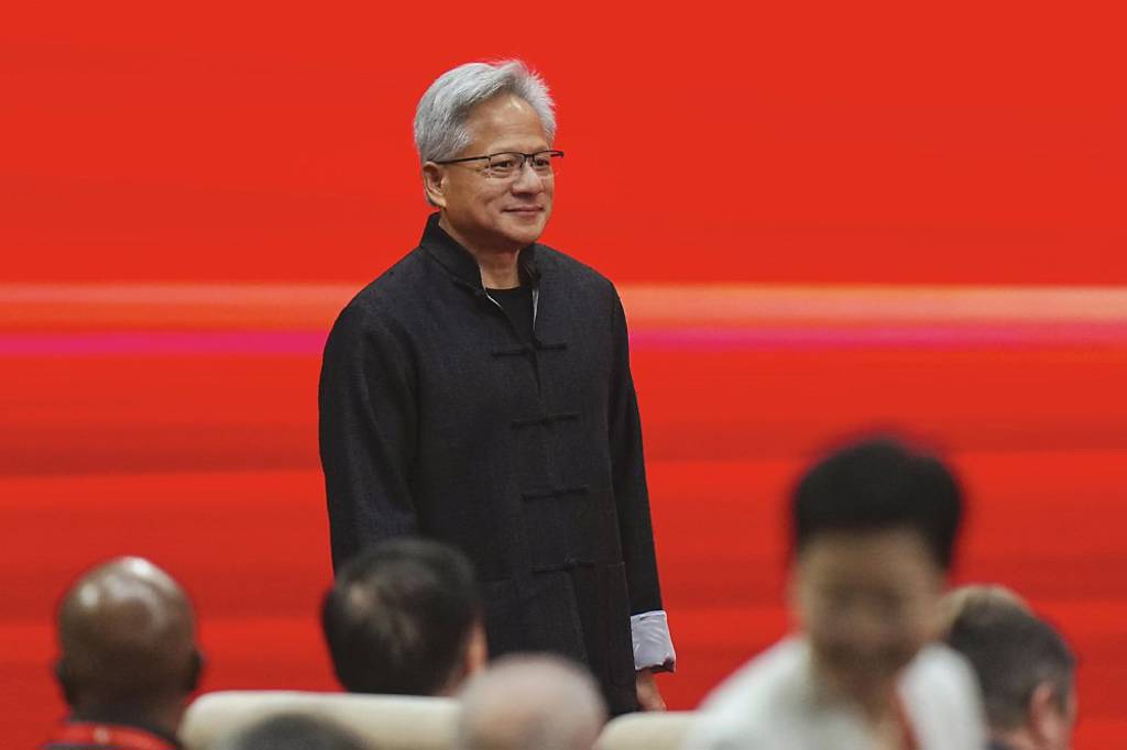 黃仁勳：下波浪潮是實體AI