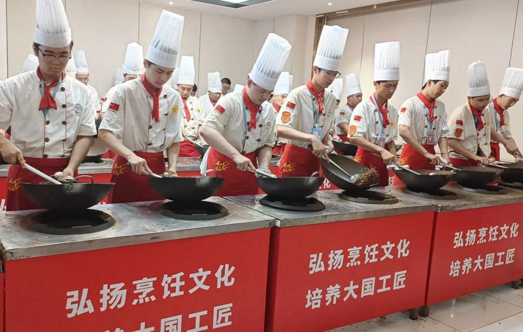 哈爾濱新東方烹飪學校 雄踞東北開枝展葉