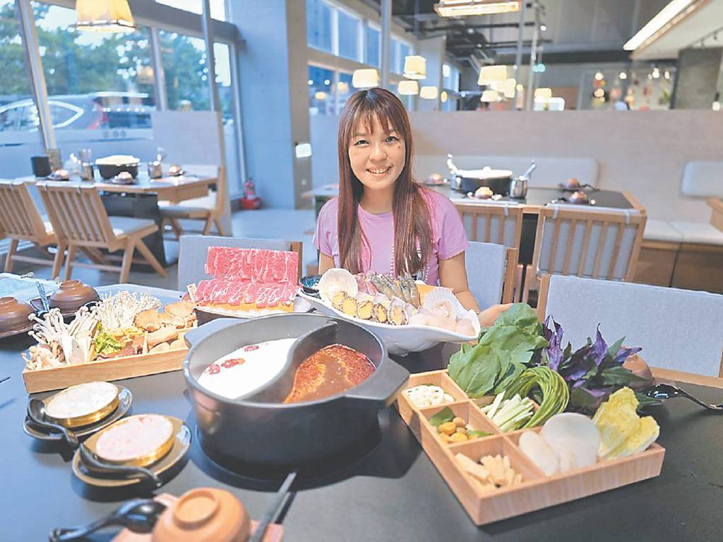 冒香香台中旗艦店 搶攻聚餐市場
