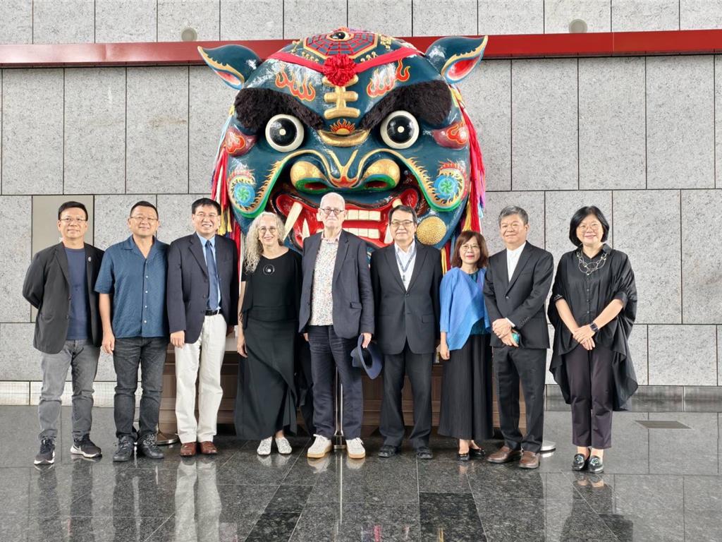 英國建築大師Sir Peter Cook台中開講 激盪建築跨界對話