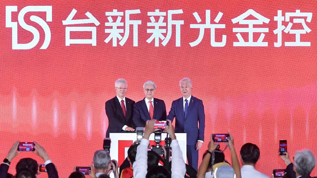 台新新光金來了！資產躍金控四強 吳東亮哽咽：父親一定為我驕傲