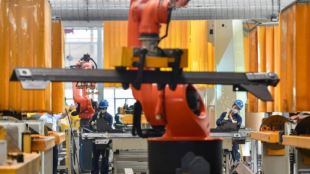 IMF將大陸今年經濟增長預測 大幅上調到4.8％