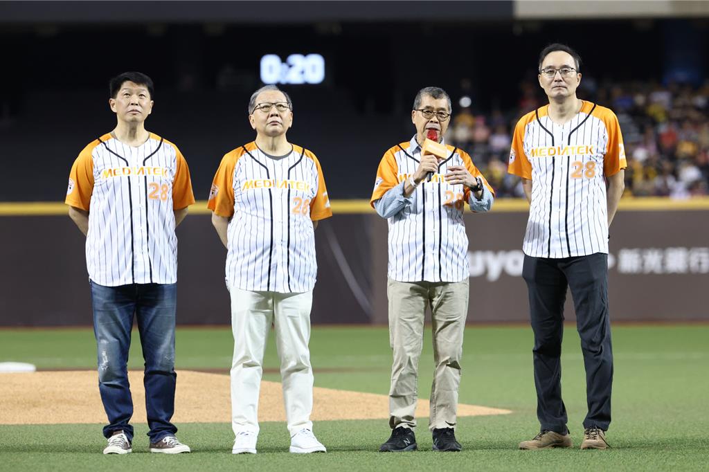 聯發科家庭日包場大巨蛋 上演經典龍象大戰
