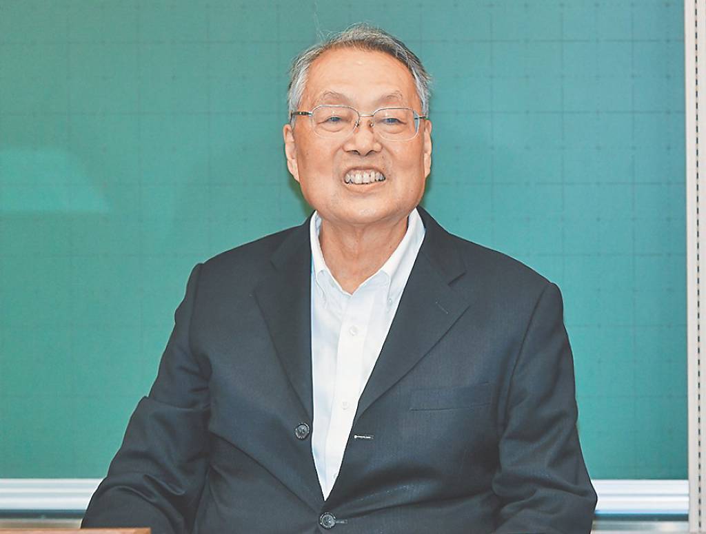 施振榮Stan哥的AI 分身推動王道普及化與國際化